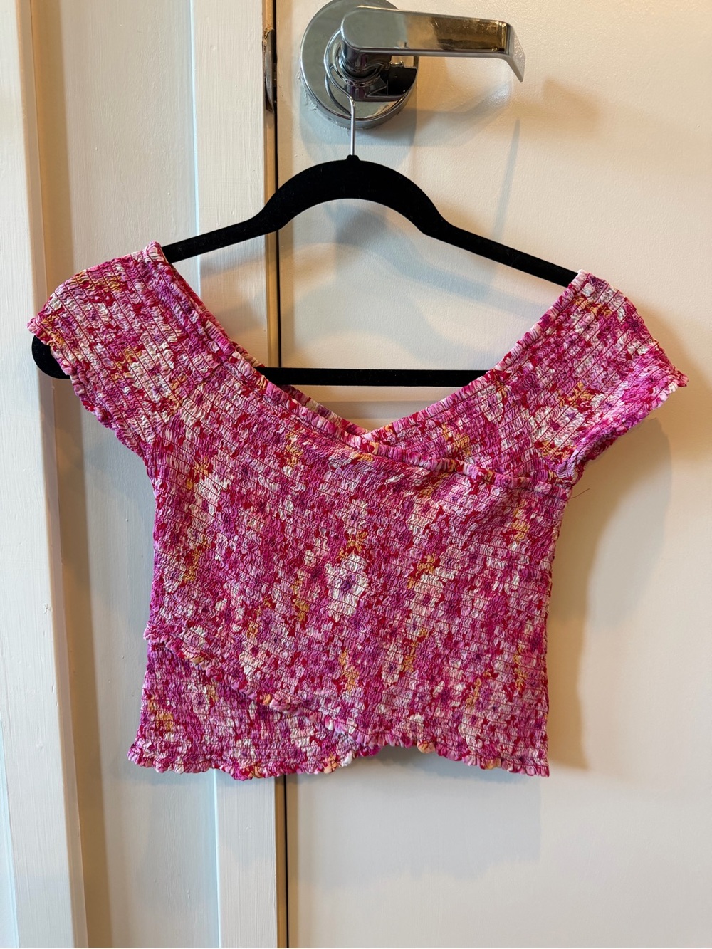 Women's Off-Shoulder Smocked Crop Top - Pink Floral